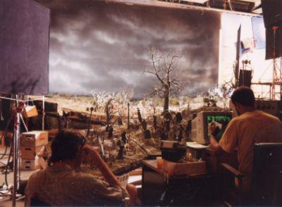 547681_609367145757650_1949939791_n